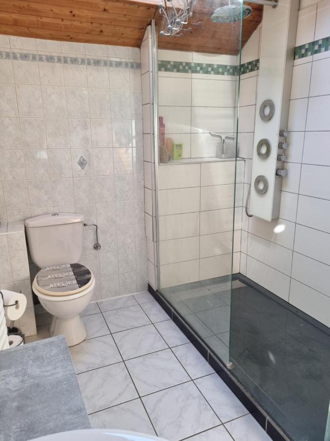 Comme A La Maison, Chambres Au Calme Verrens-Arvey Esterno foto